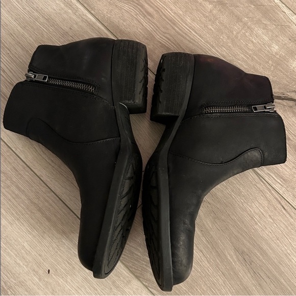 Kork-Ease Black Velma Leather Ankle Boots+Born Black Leather Ankle Boots Bundle - Picture 11 of 16